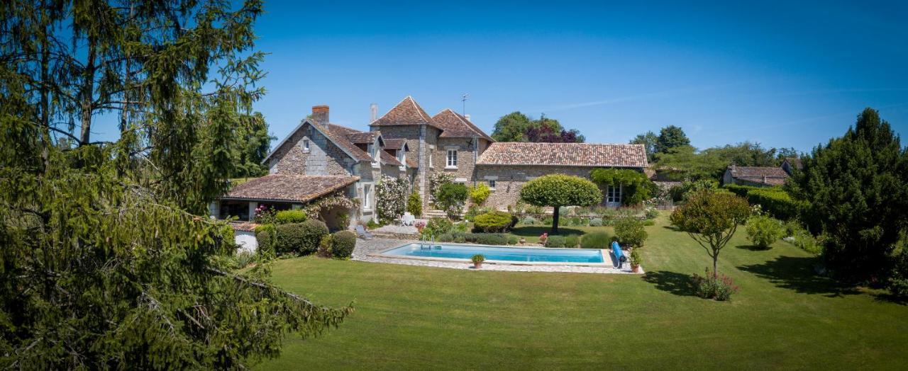Chambres D'Hotes La Pocterie Vouneuil-sur-Vienne Εξωτερικό φωτογραφία